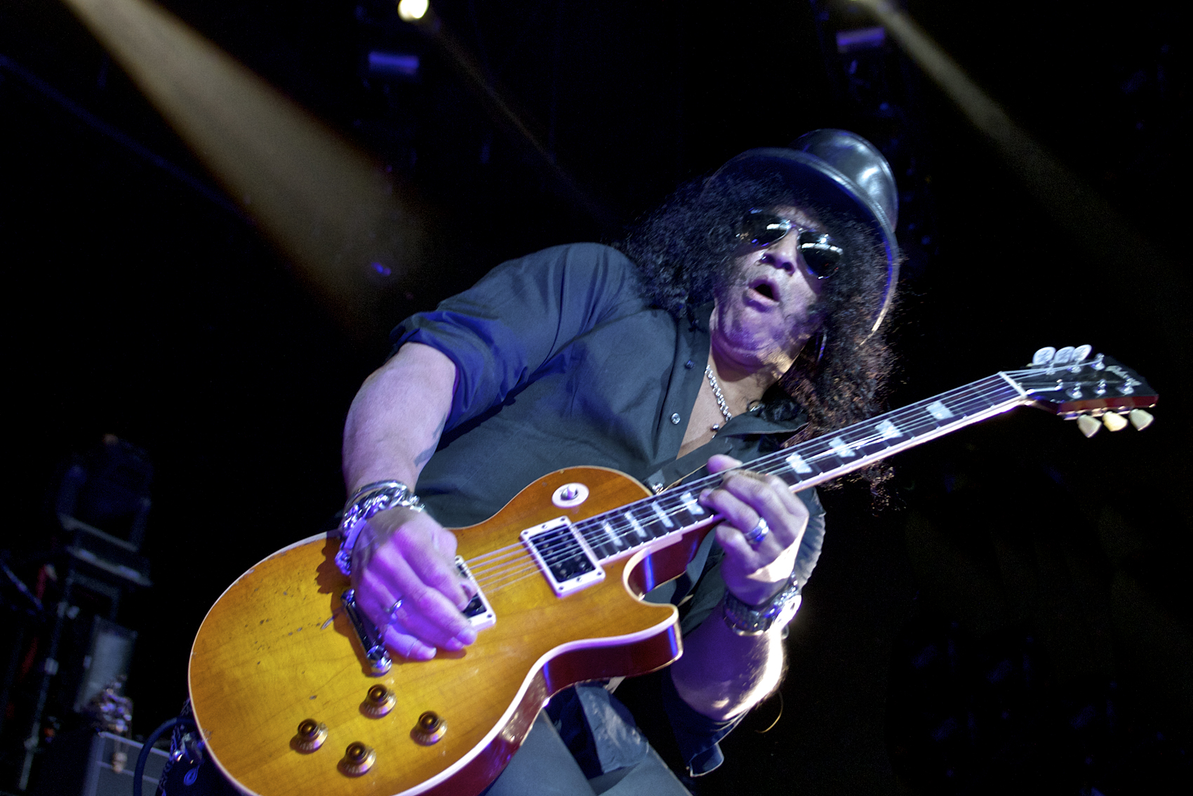 MMRBQ
Susquehanna Bank Center
Camden, NJ
May 20, 2012 


DerekBrad.com